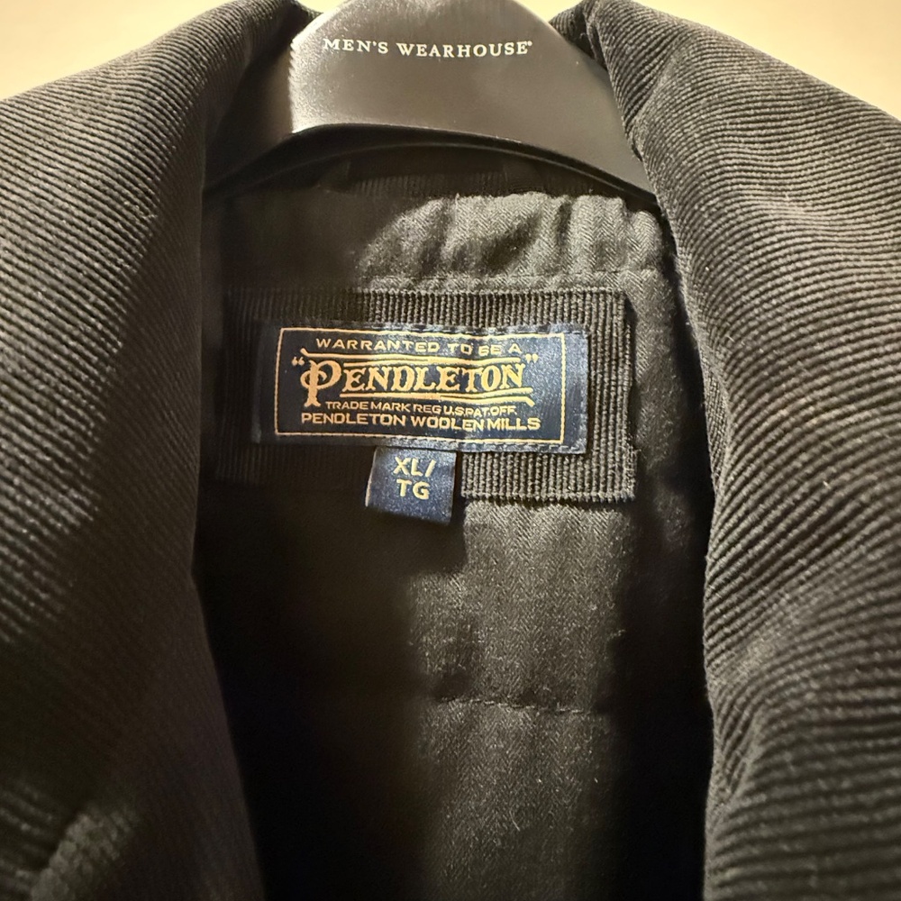 Pendleton men’s jacket - image 2